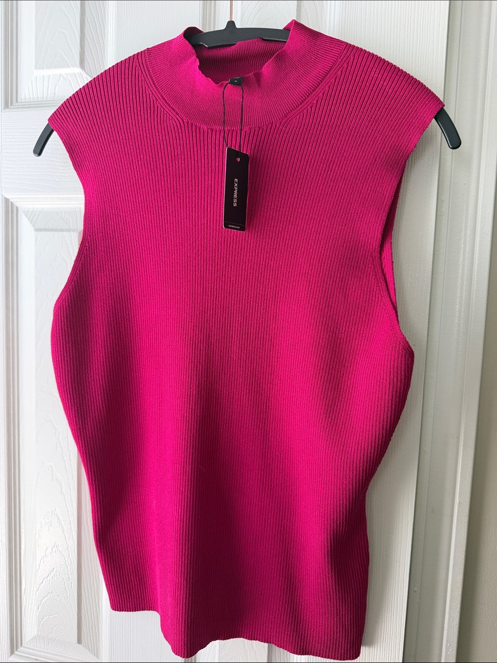 Express Sleeveless Ribbed Mock Neck Tank - Fuchsia